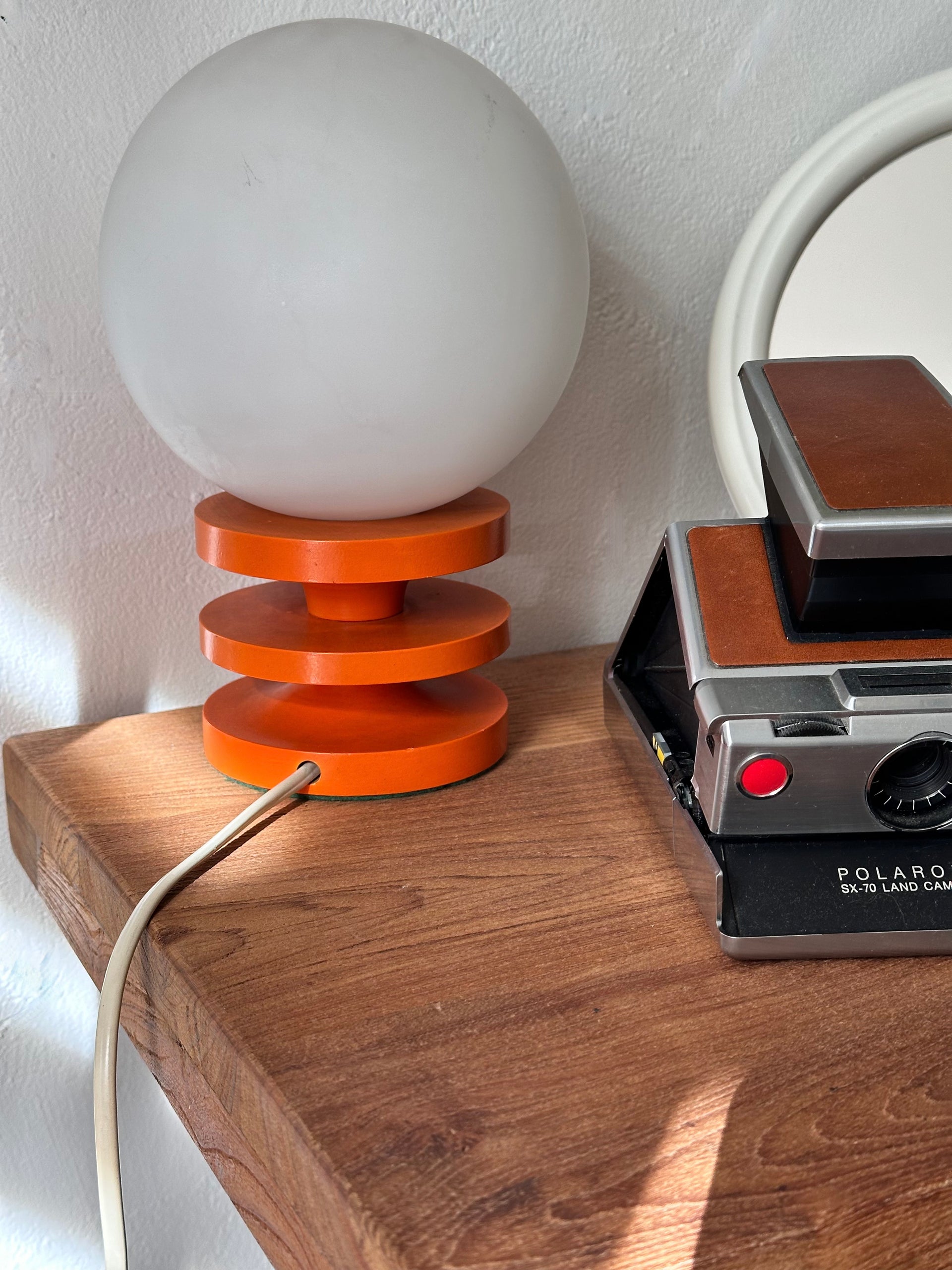 Lampe orange vintage