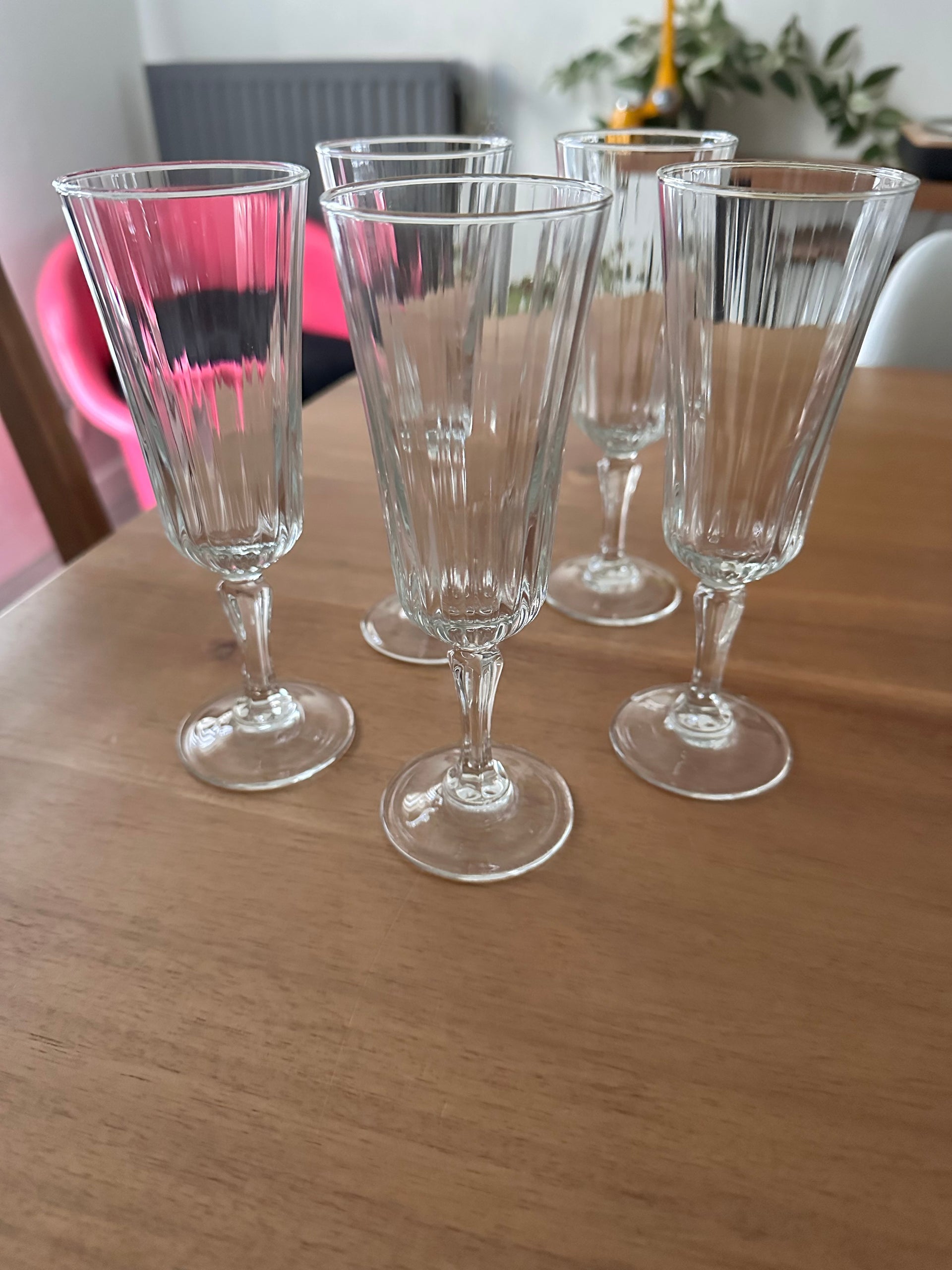 5 flûtes à champagne vintage années 80