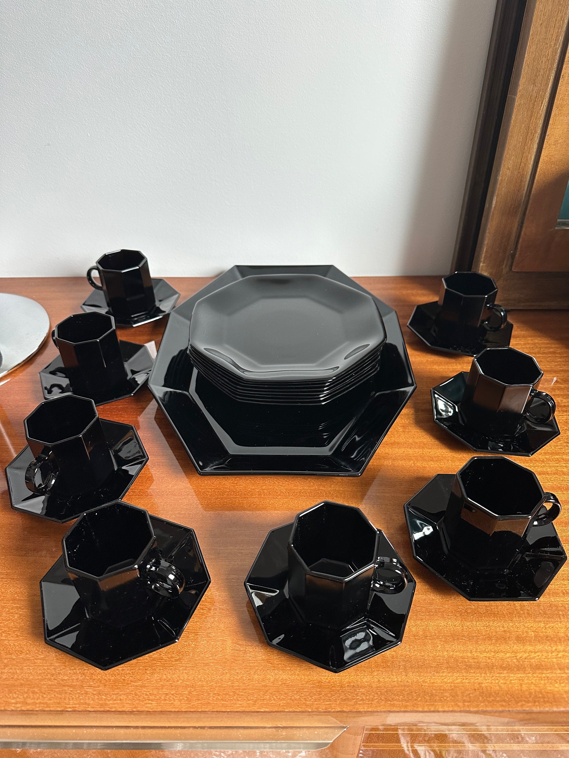 Service Arcoroc noir vintage