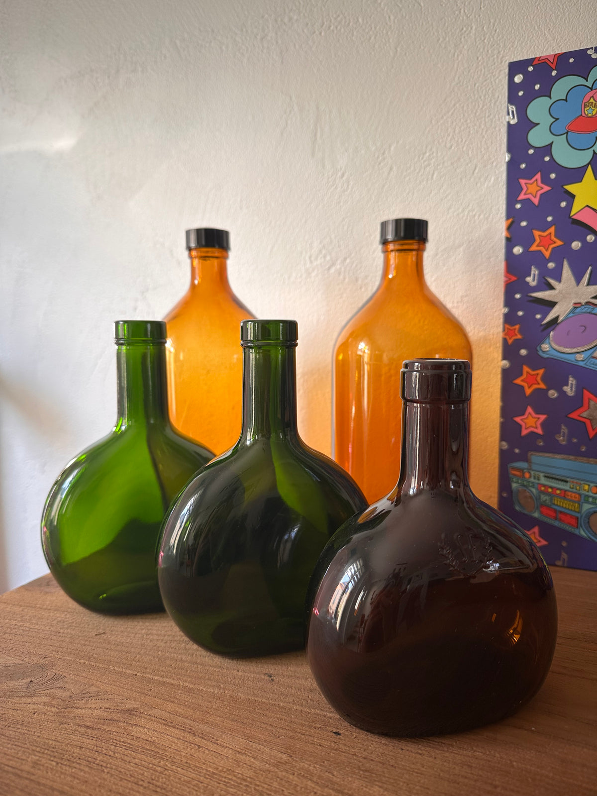 Ensemble de bouteilles vintage vert et ambré