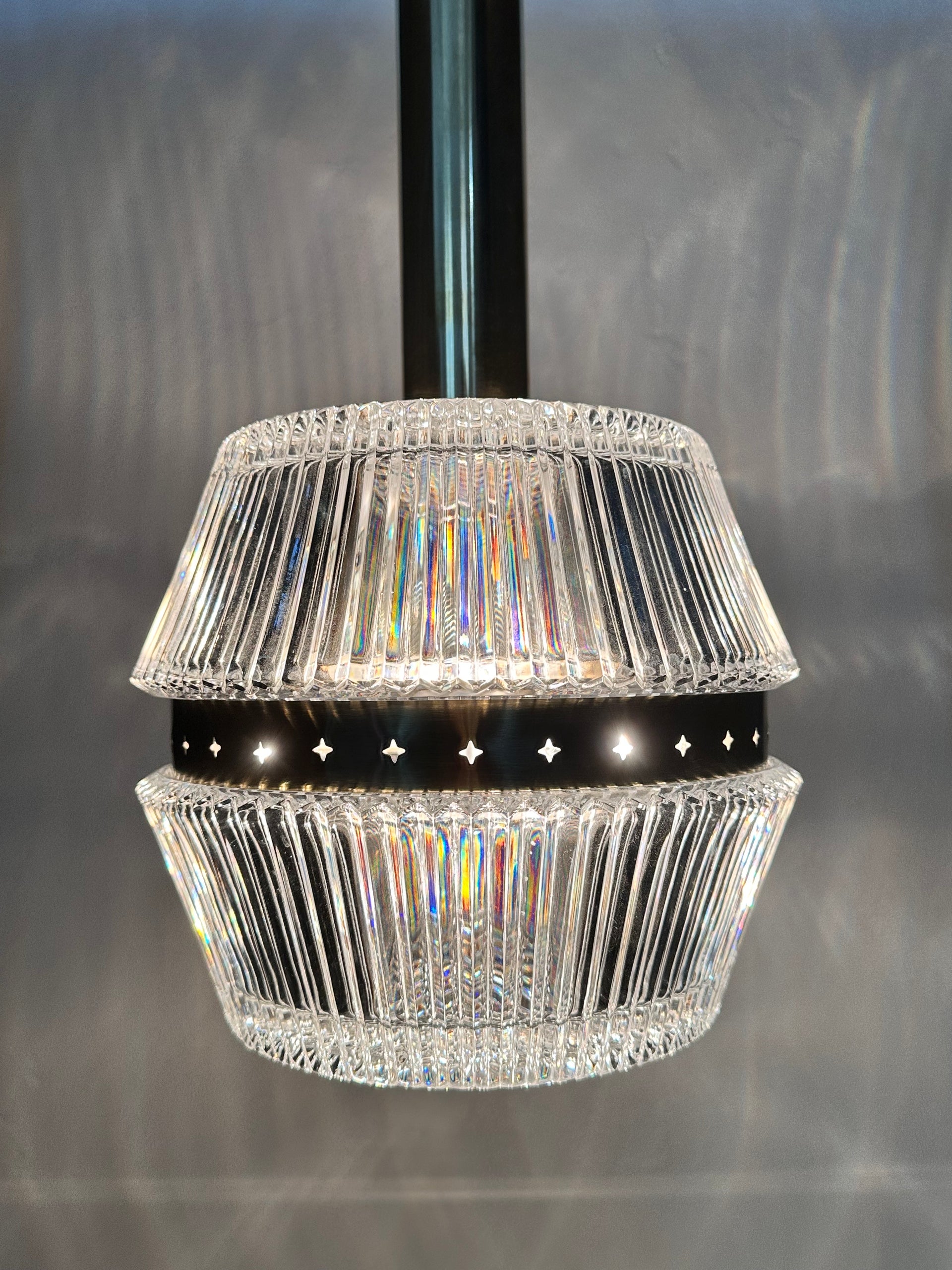 Suspension vintage style Art Déco cristal et laiton