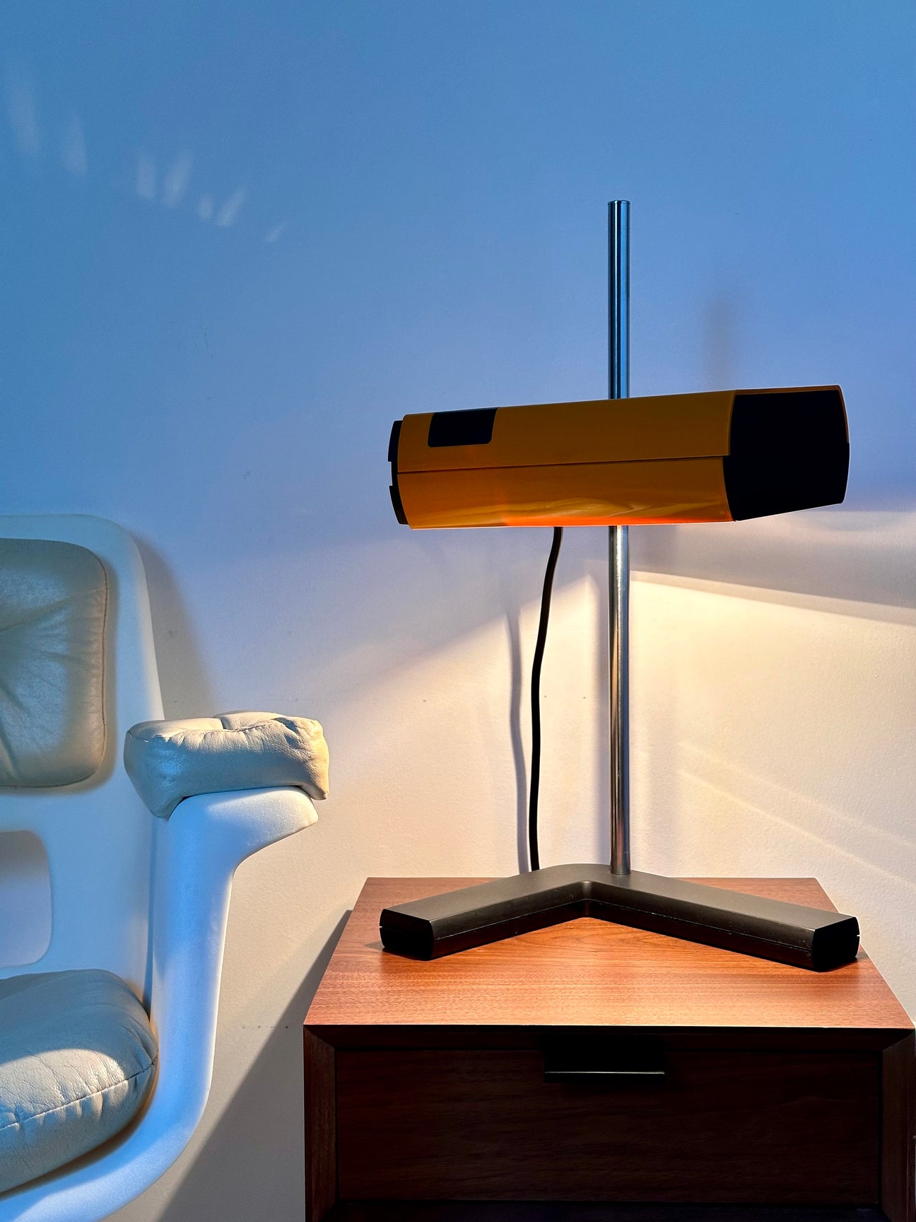 Lampe orange vintage Samp collection Manade