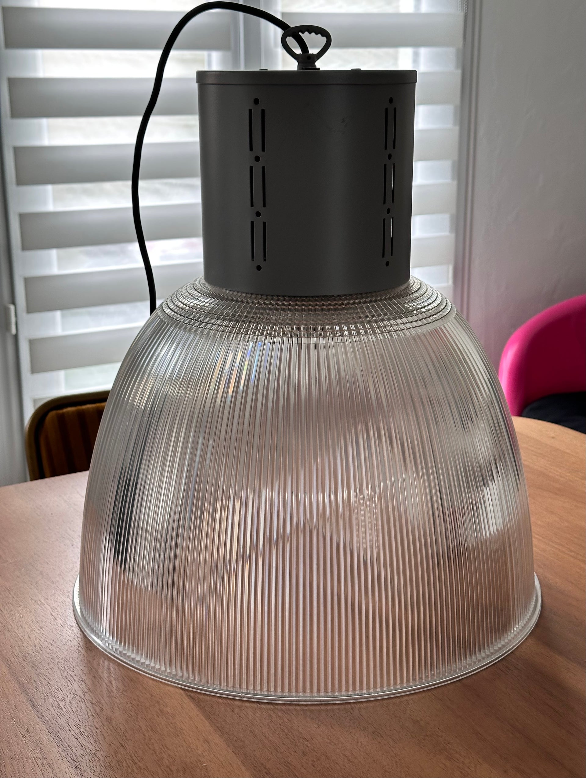 Lampe au style industriel années 2000