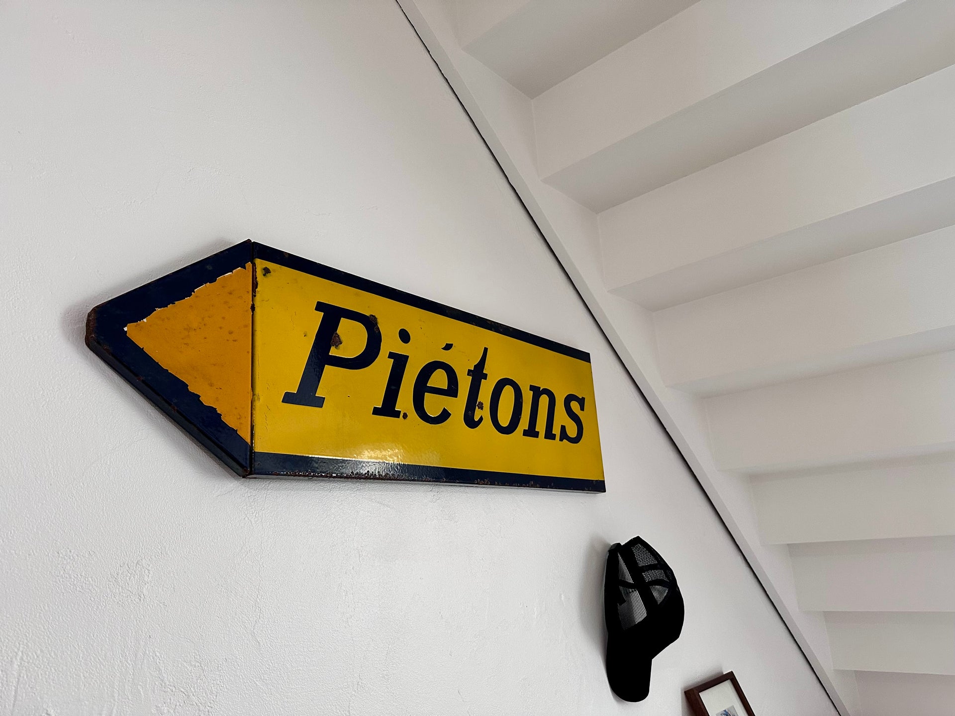 Panneau de signalisation piétons vintage en métal