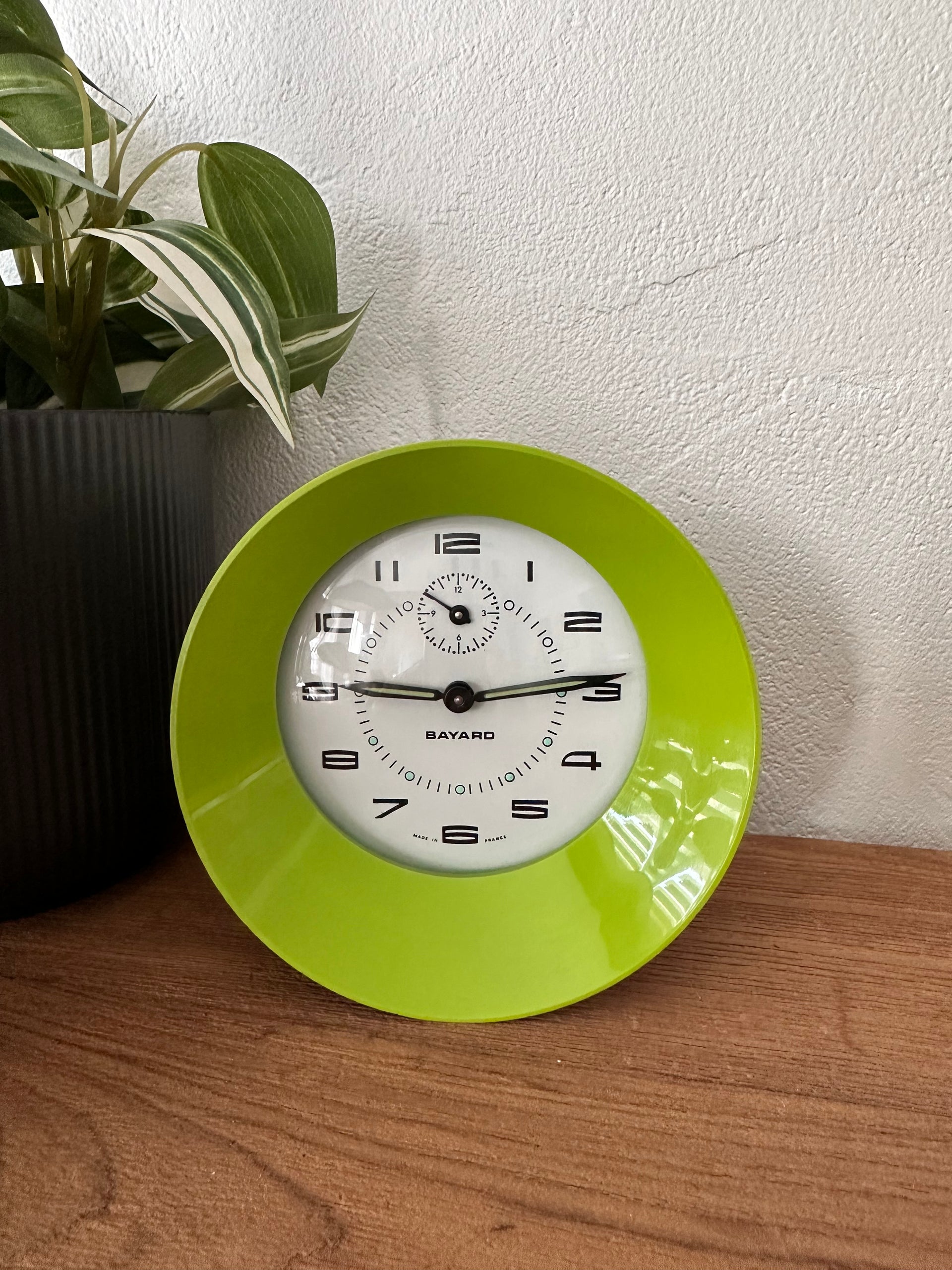 Réveil mécanique vintage Bayard