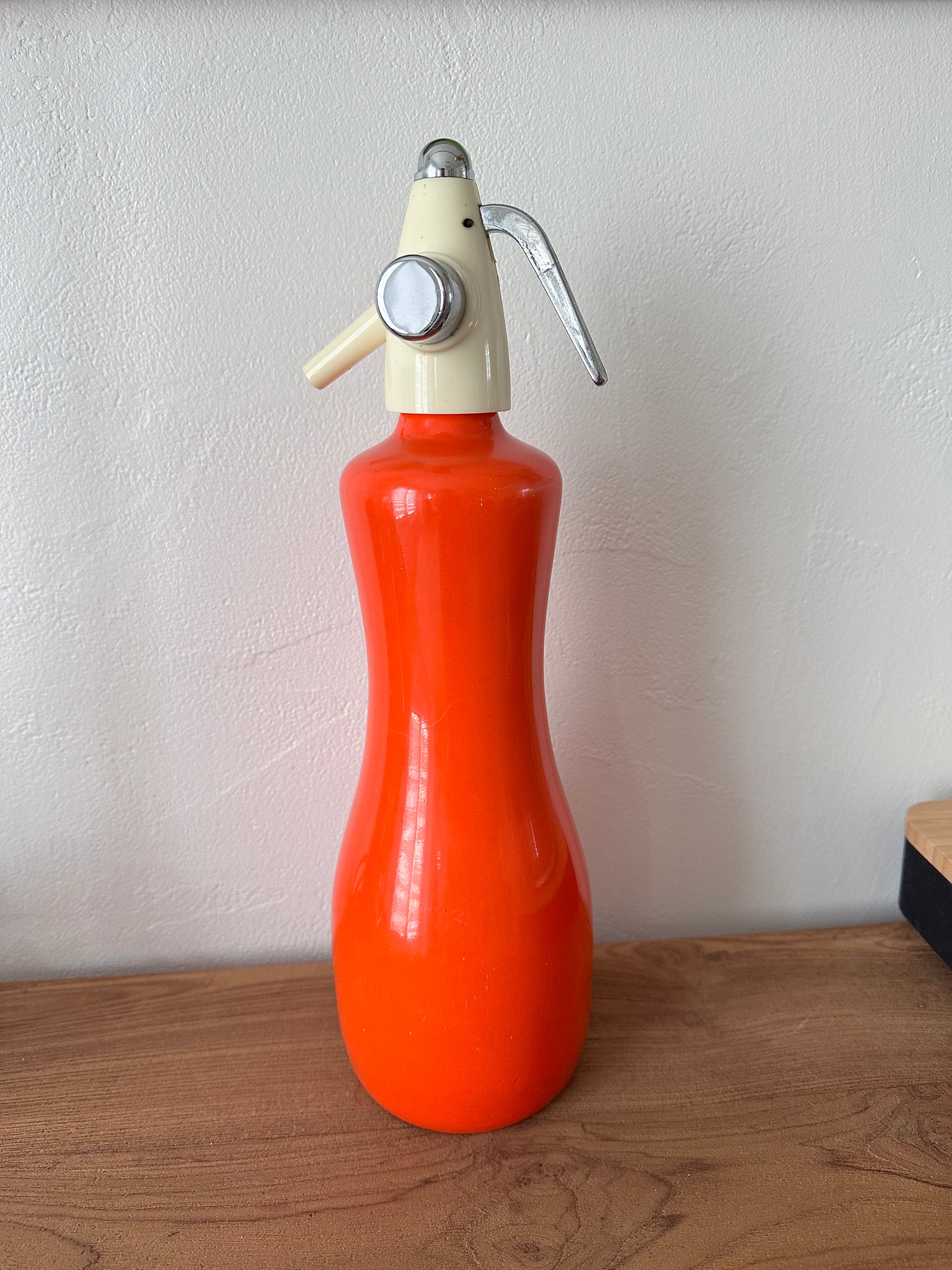 Siphon vintage orange