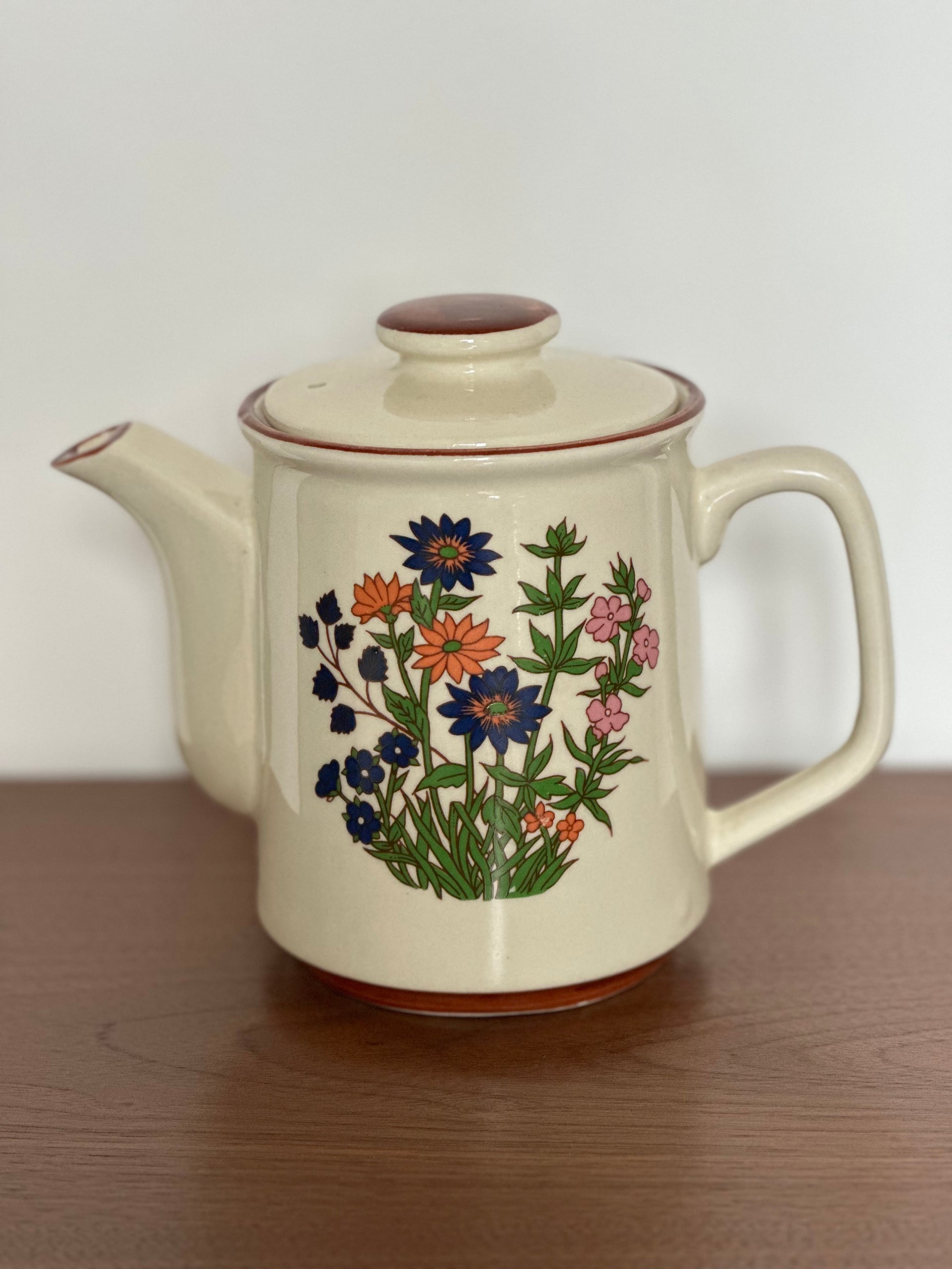 Théière années 70 motif fleurs vintage