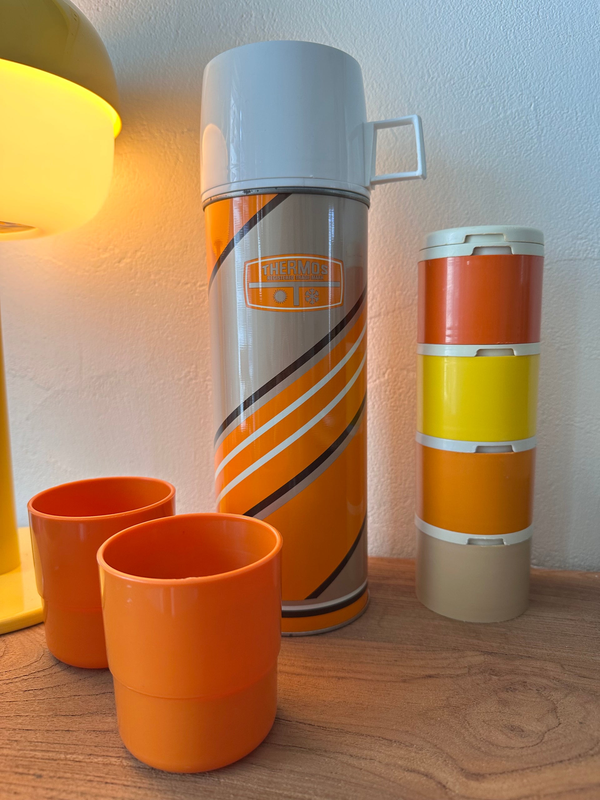 Thermos vintage années 70 Orange et Beige
