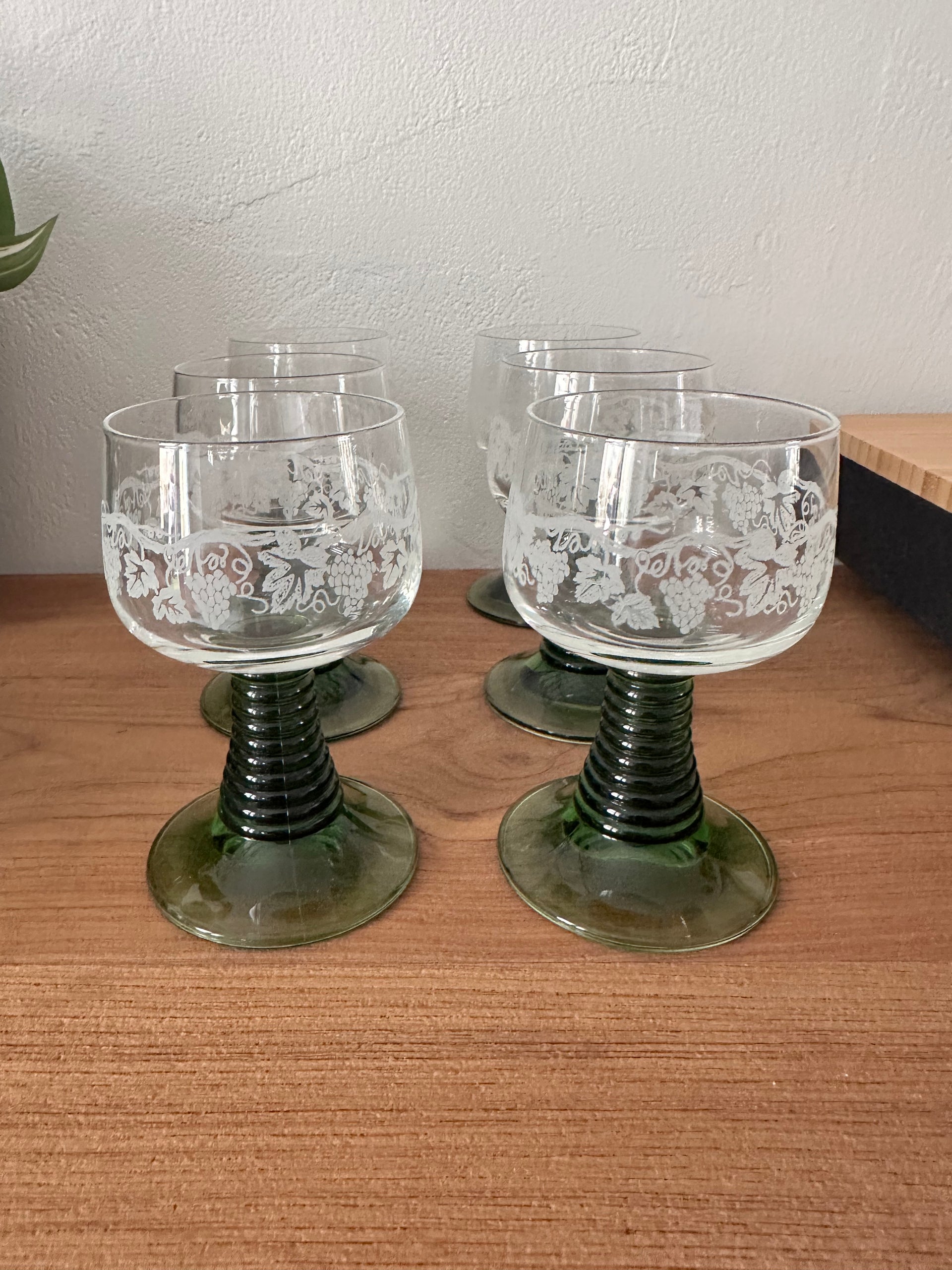 6 verres à pied à vin Alsacien vintage