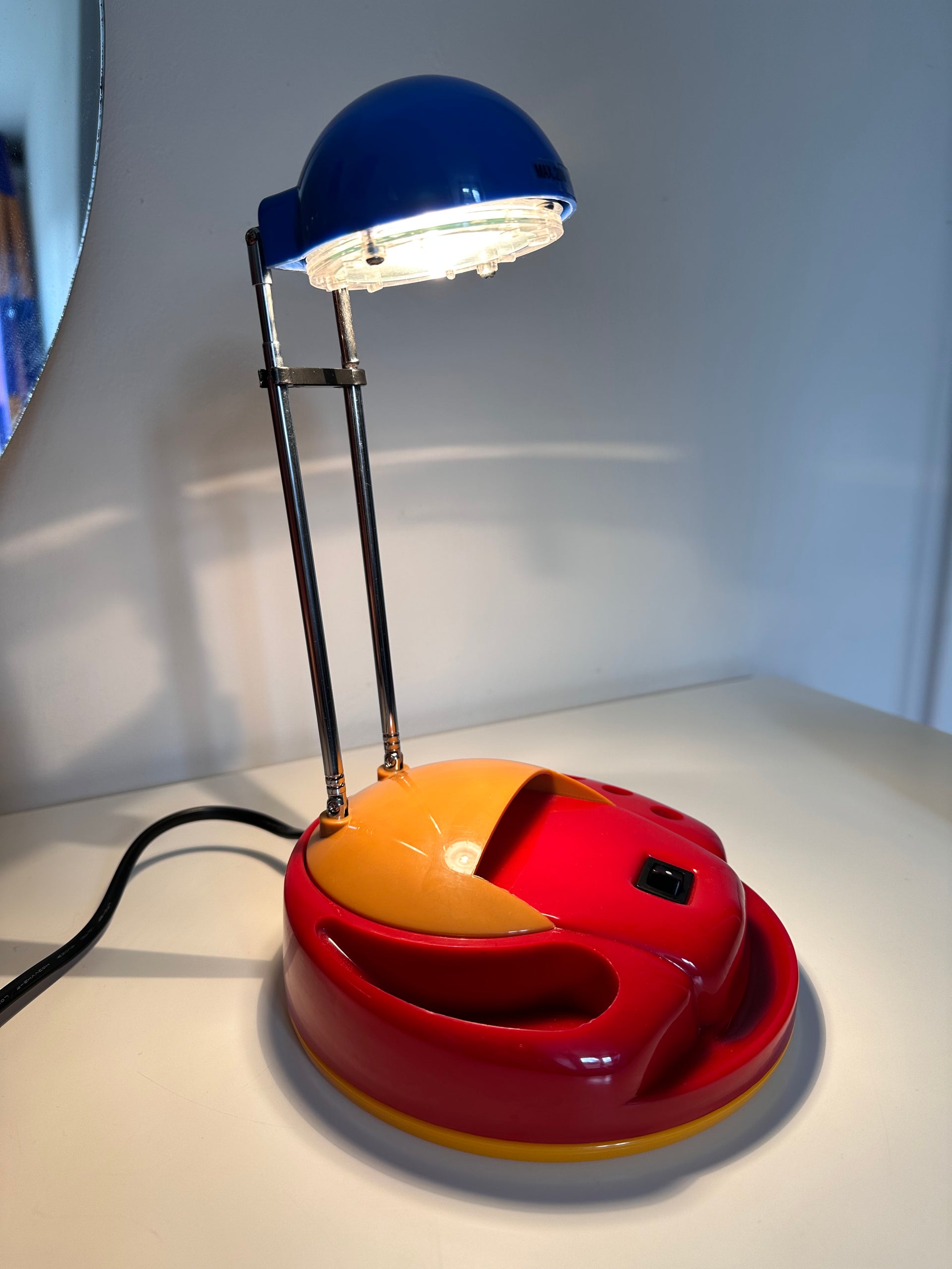 Lampe vintage Massive style memphis années 90