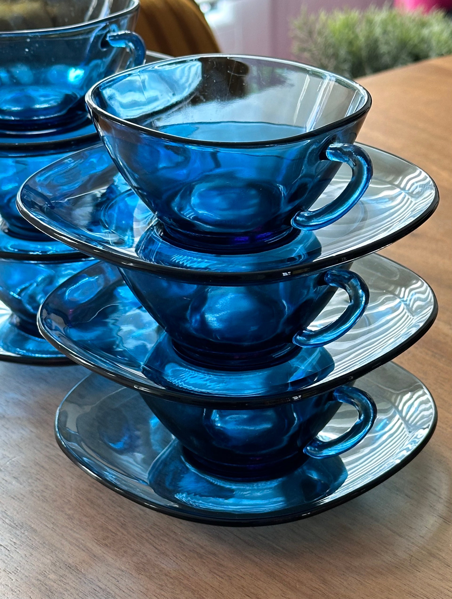 Tasses à café vintage Vereco 2